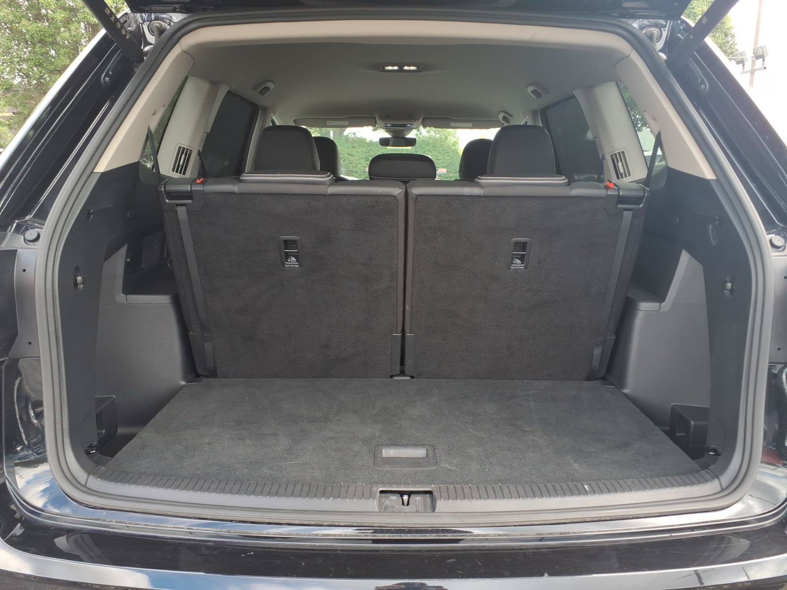 Used 2025 Volkswagen Atlas SE FWD image 25