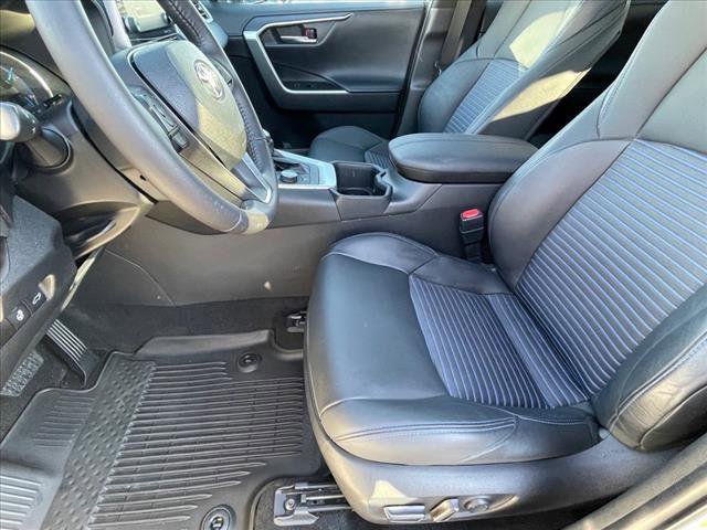 Used 2022 Toyota RAV4 XSE image 15
