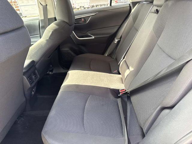 Used 2024 Toyota RAV4 LE AWD/4WD image 18