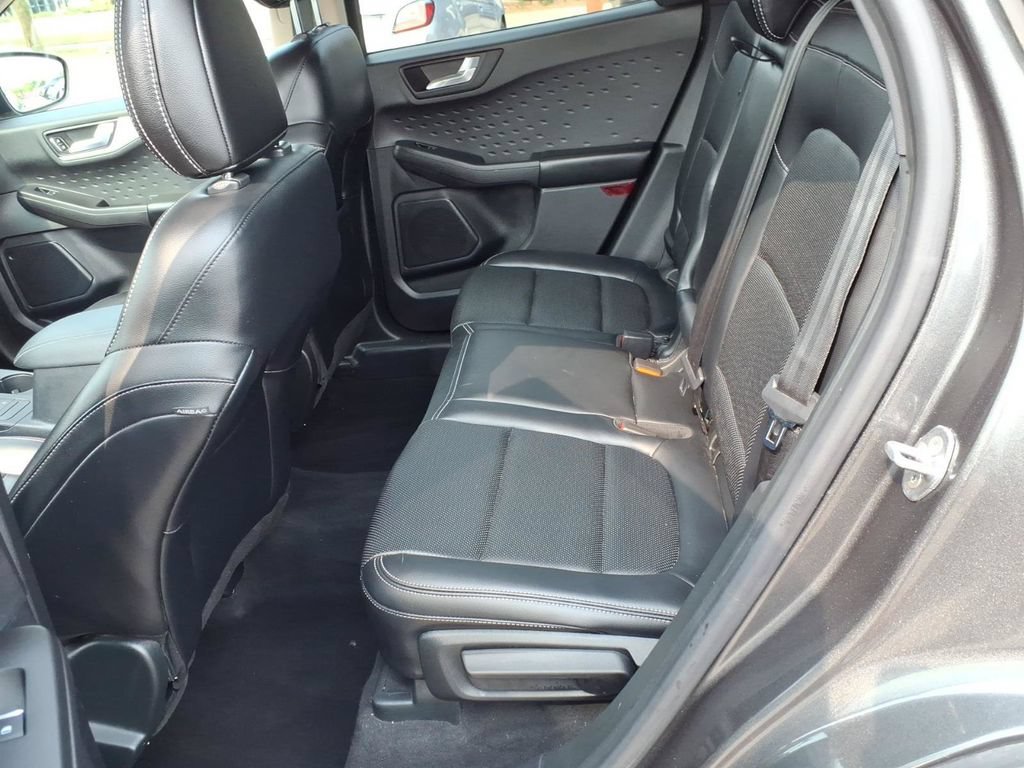 Certified 2020 Ford Escape SEL AWD/4WD image 11