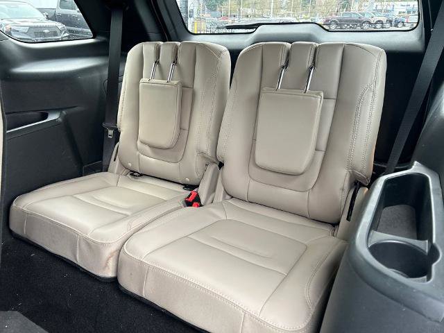 Certified 2019 Ford Explorer XLT w/ Equipment Group 202A image 32