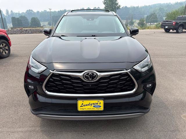 Used 2023 Toyota Highlander Platinum AWD/4WD image 6