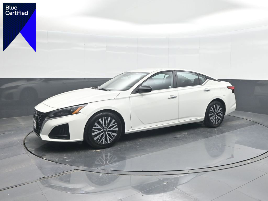 Used 2025 Nissan Altima 2.5 SV