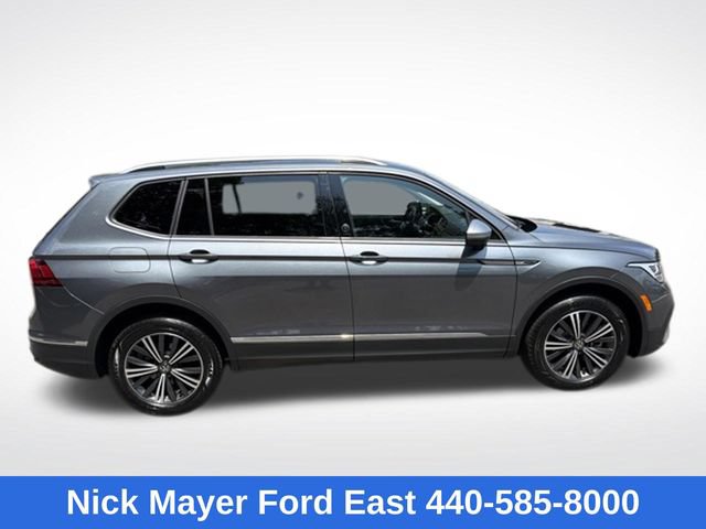 Used 2024 Volkswagen Tiguan Wolfsburg Edition AWD/4WD image 9