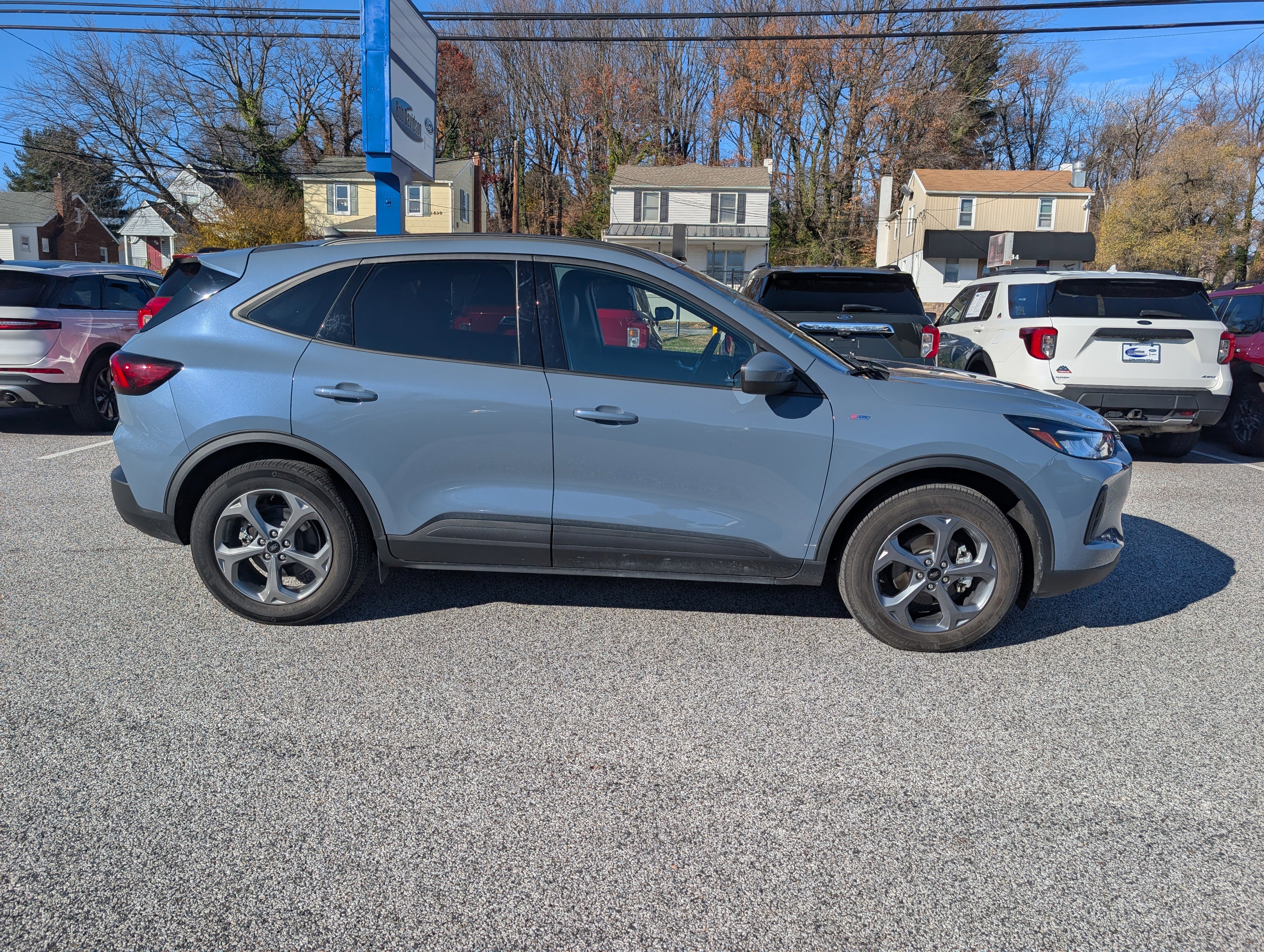 Certified 2025 Ford Escape ST-Line Elite w/ Tech Pack #1 image 8