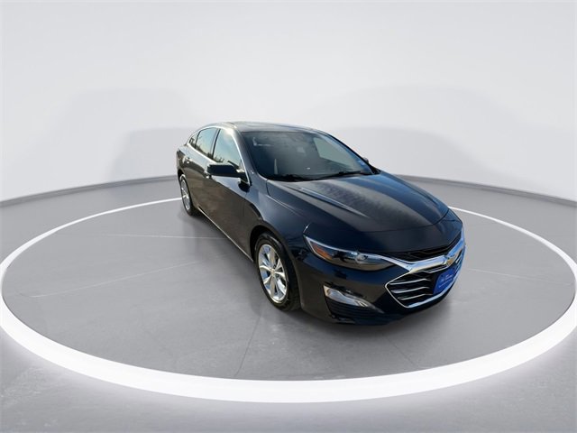 Used 2023 Chevrolet Malibu LT image 2