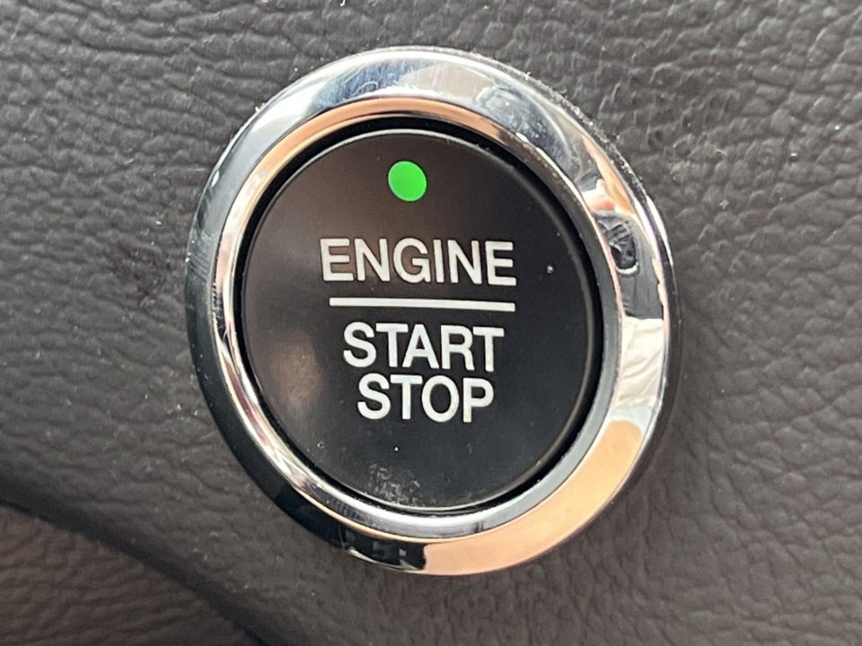 Certified 2022 Ford Edge SEL w/ Convenience Package image 33