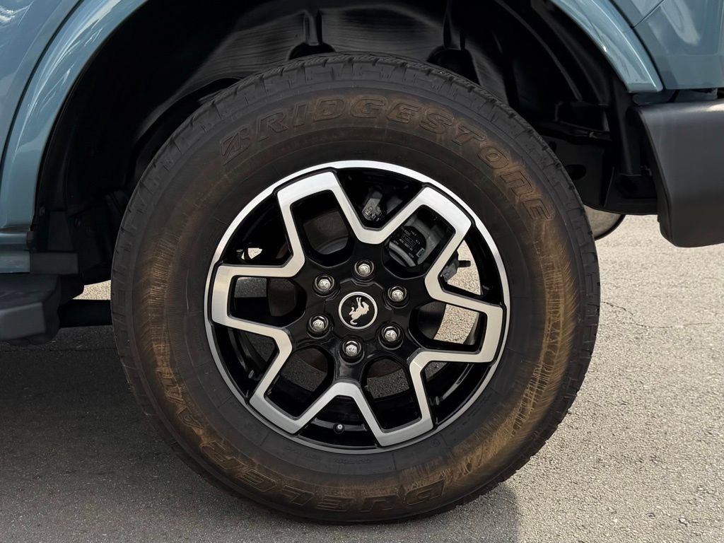 Certified 2023 Ford Bronco Outer Banks image 12