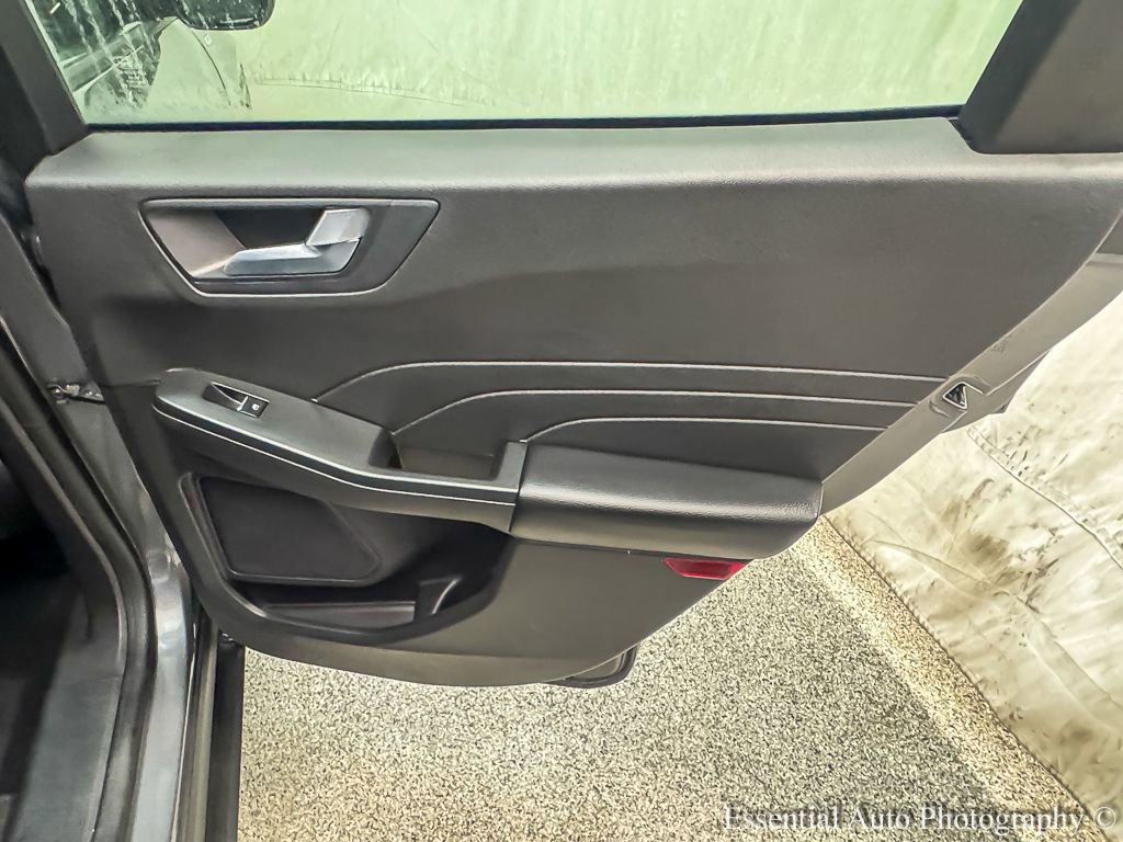 Certified 2023 Ford Escape ST-Line w/ Tech Pack #1 image 23