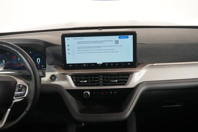 Certified 2025 Ford Explorer Active AWD/4WD image 24