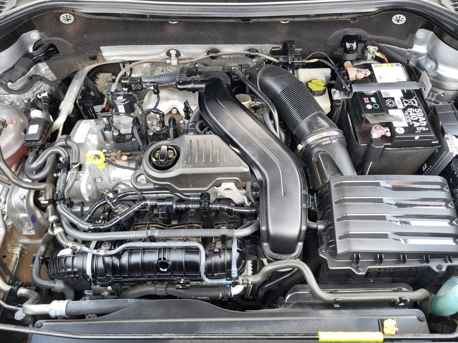 Used 2024 Volkswagen Taos SE FWD image 32