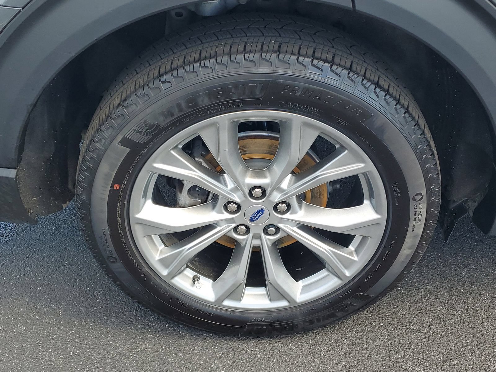 Certified 2023 Ford Explorer Limited w/ Limited Technology Package AWD/4WD image 5