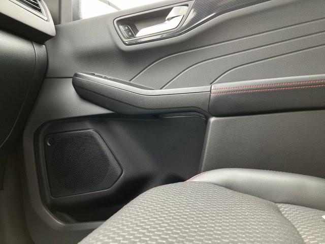 Certified 2023 Ford Escape ST-Line w/ Tech Pack #1 image 27
