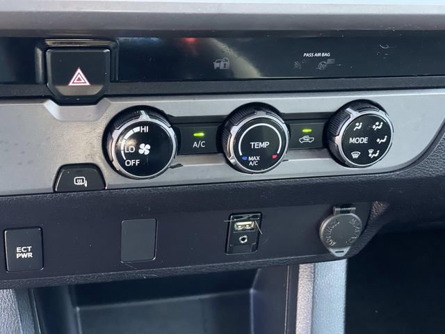 Used 2018 Toyota Tacoma SR5 image 15