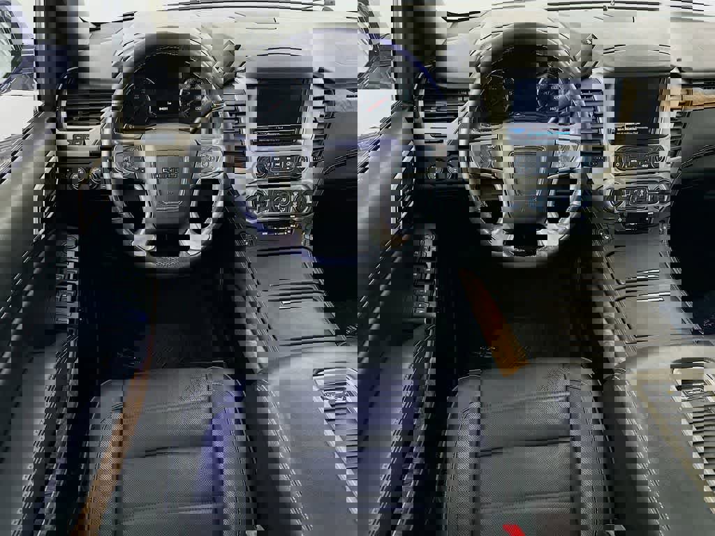 Used 2019 GMC Yukon Denali w/ Open Road Package image 13