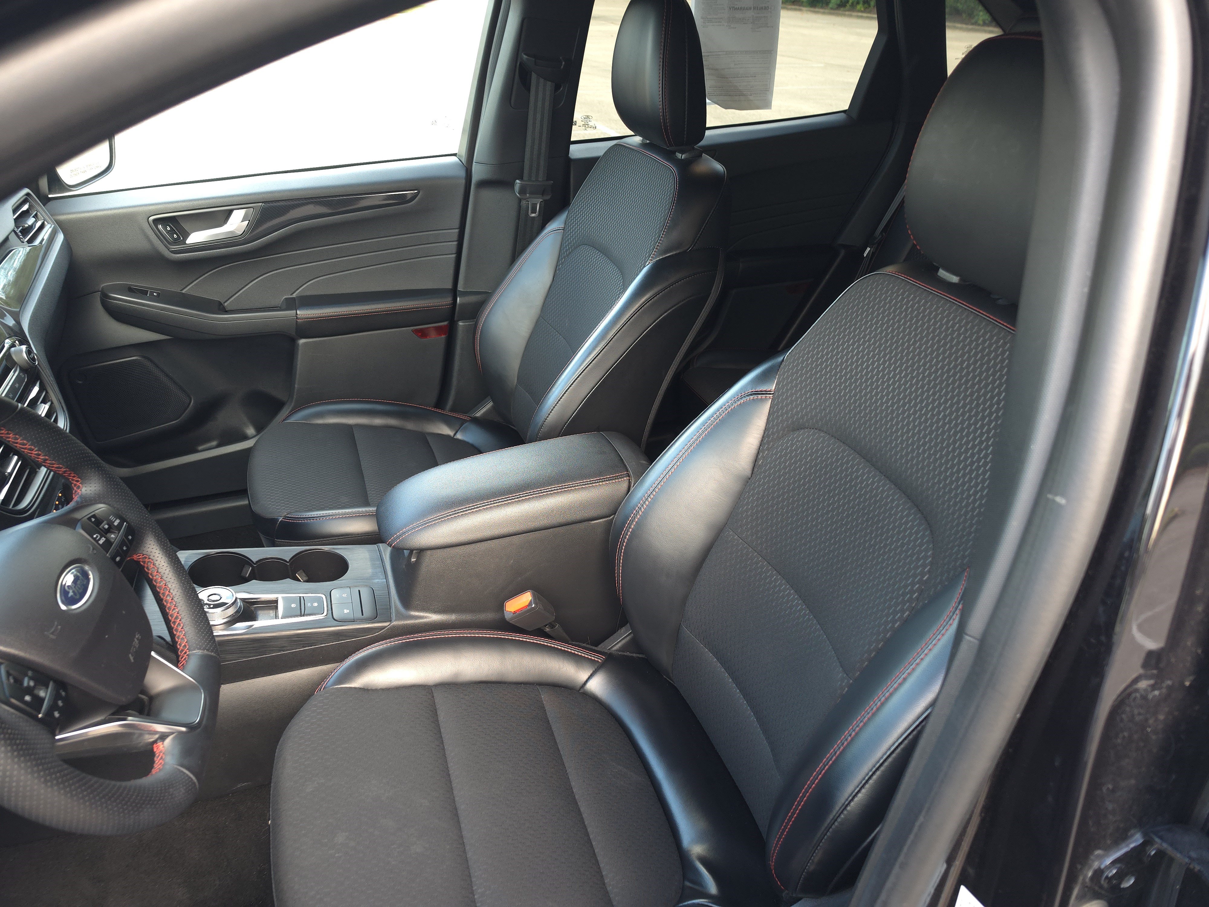 Certified 2025 Ford Escape ST-Line FWD image 17