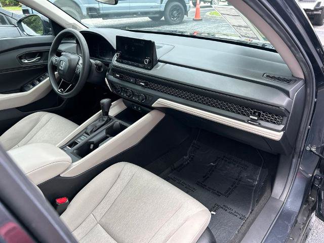 Used 2025 Honda Accord SE image 39