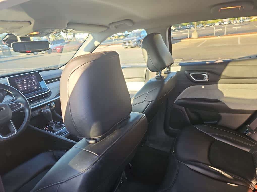Used 2022 Jeep Compass Latitude w/ Convenience Group AWD/4WD image 11