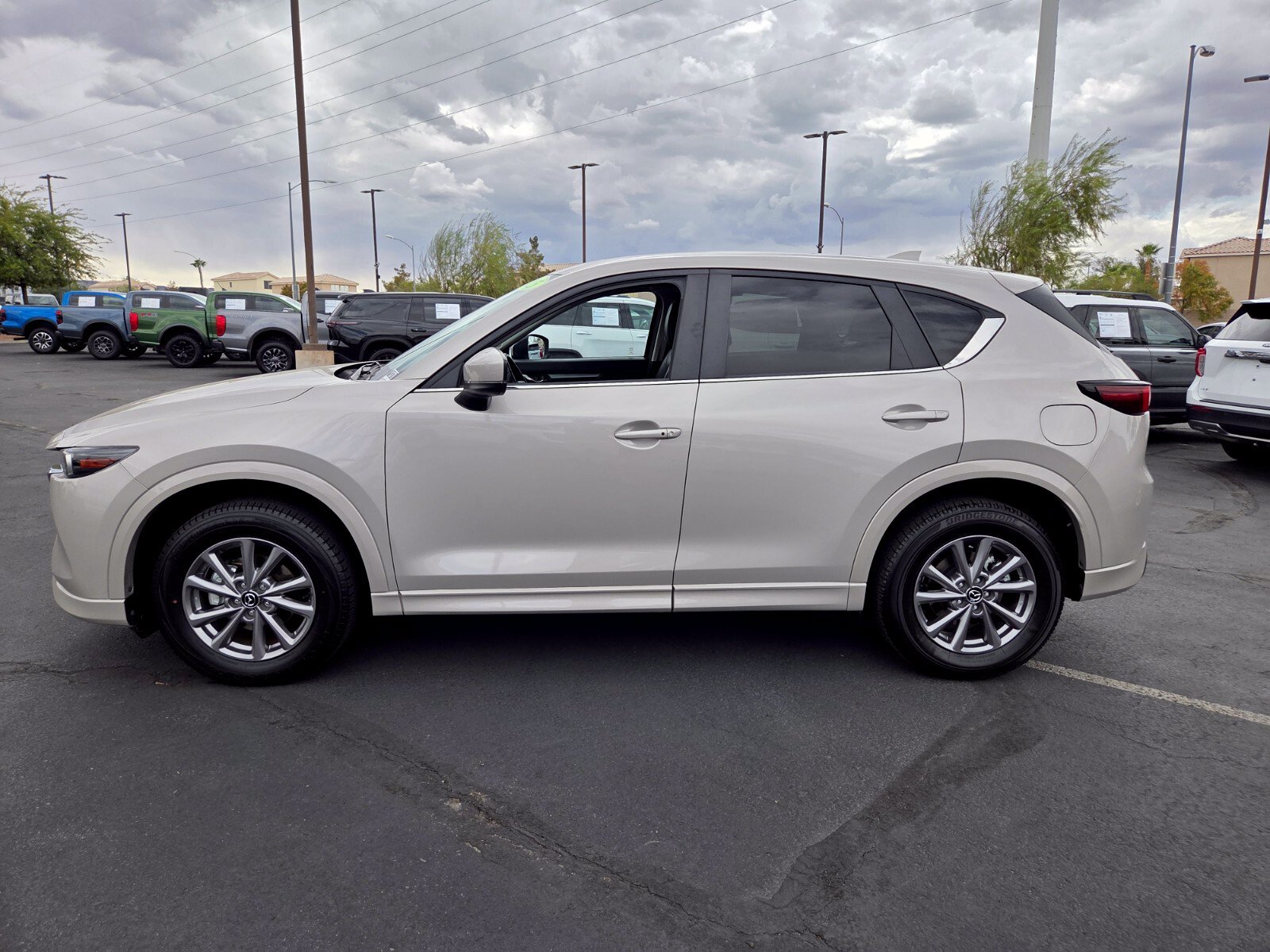 Used 2025 MAZDA CX-5 AWD 2.5 S w/ Preferred Package image 3