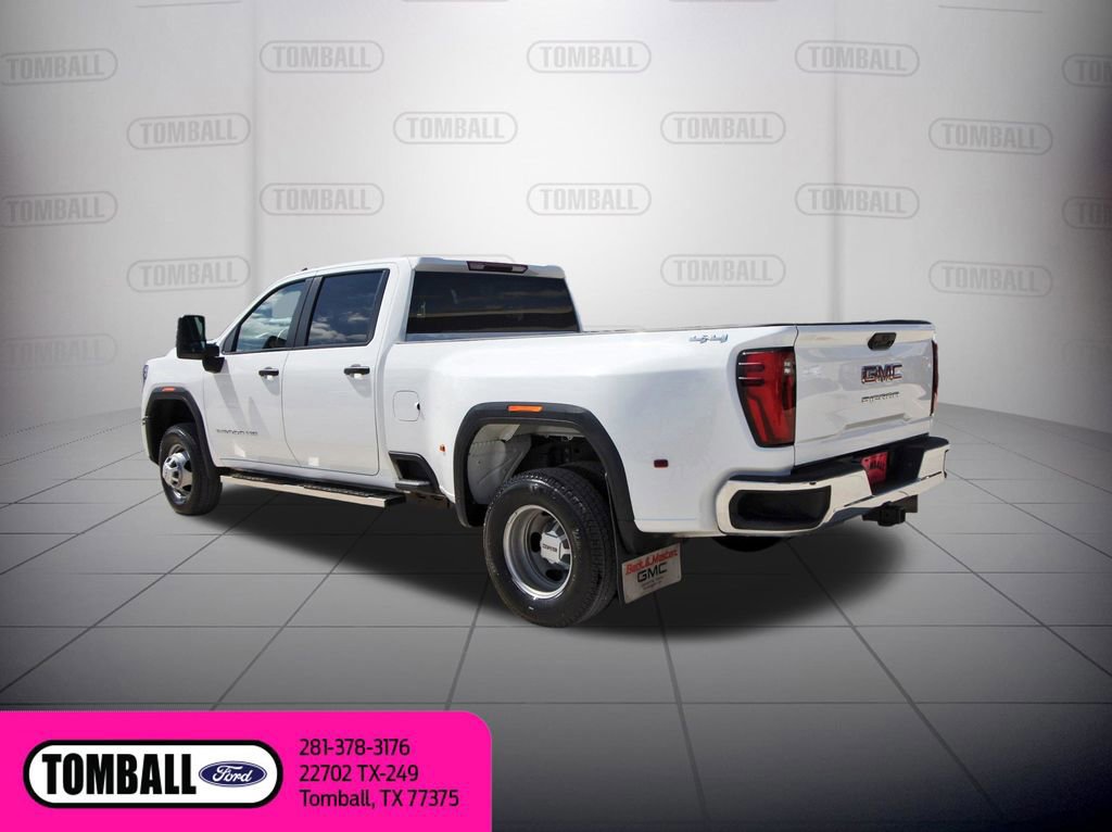 Used 2024 GMC Sierra 3500 Pro image 3