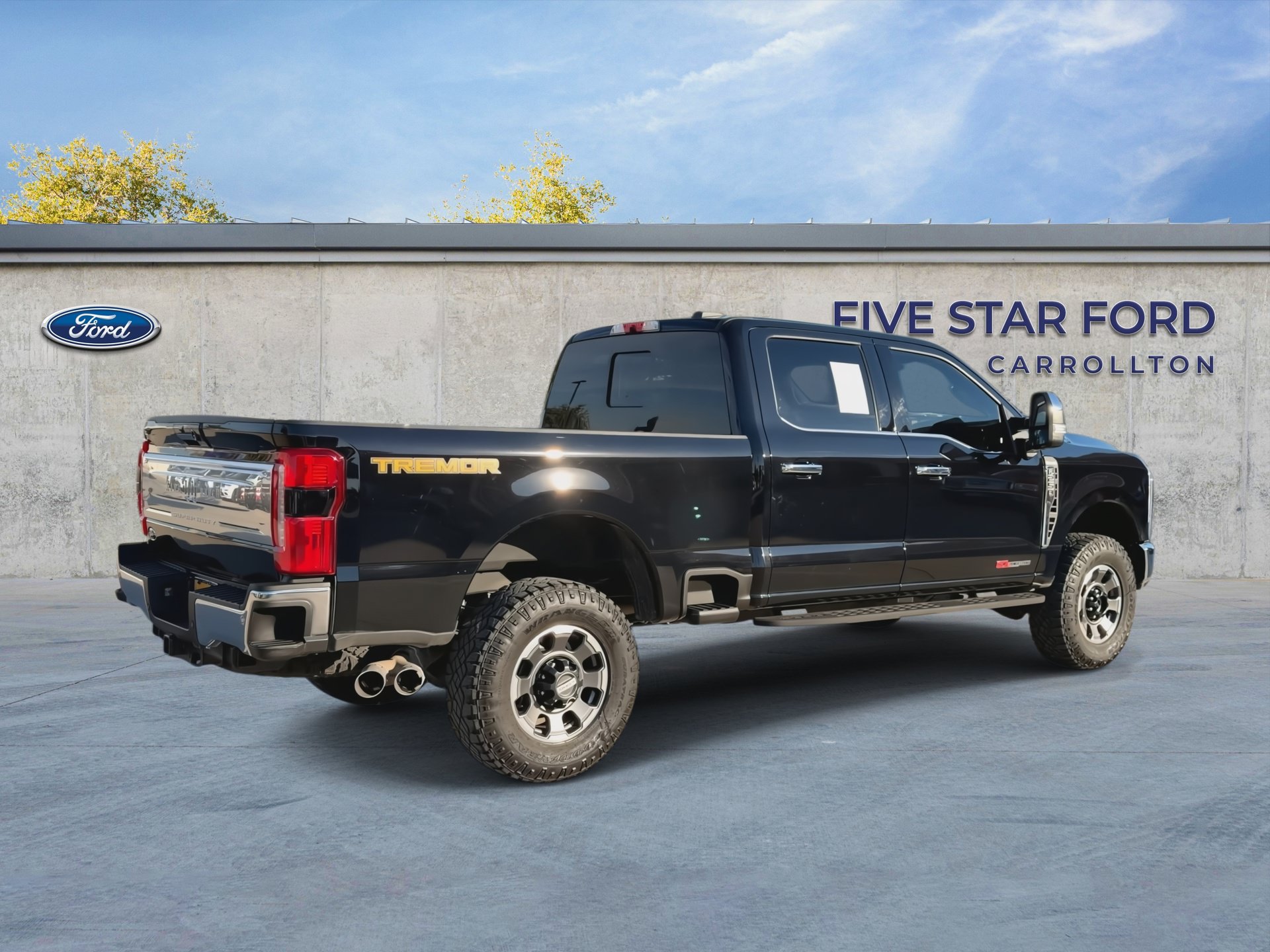 Certified 2024 Ford F250 King Ranch w/ Tremor Off-Road Package AWD/4WD image 2