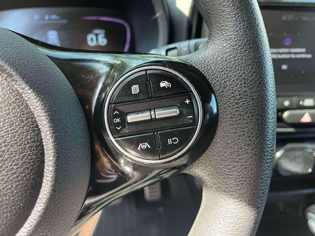 Used 2023 Kia Soul S FWD image 31
