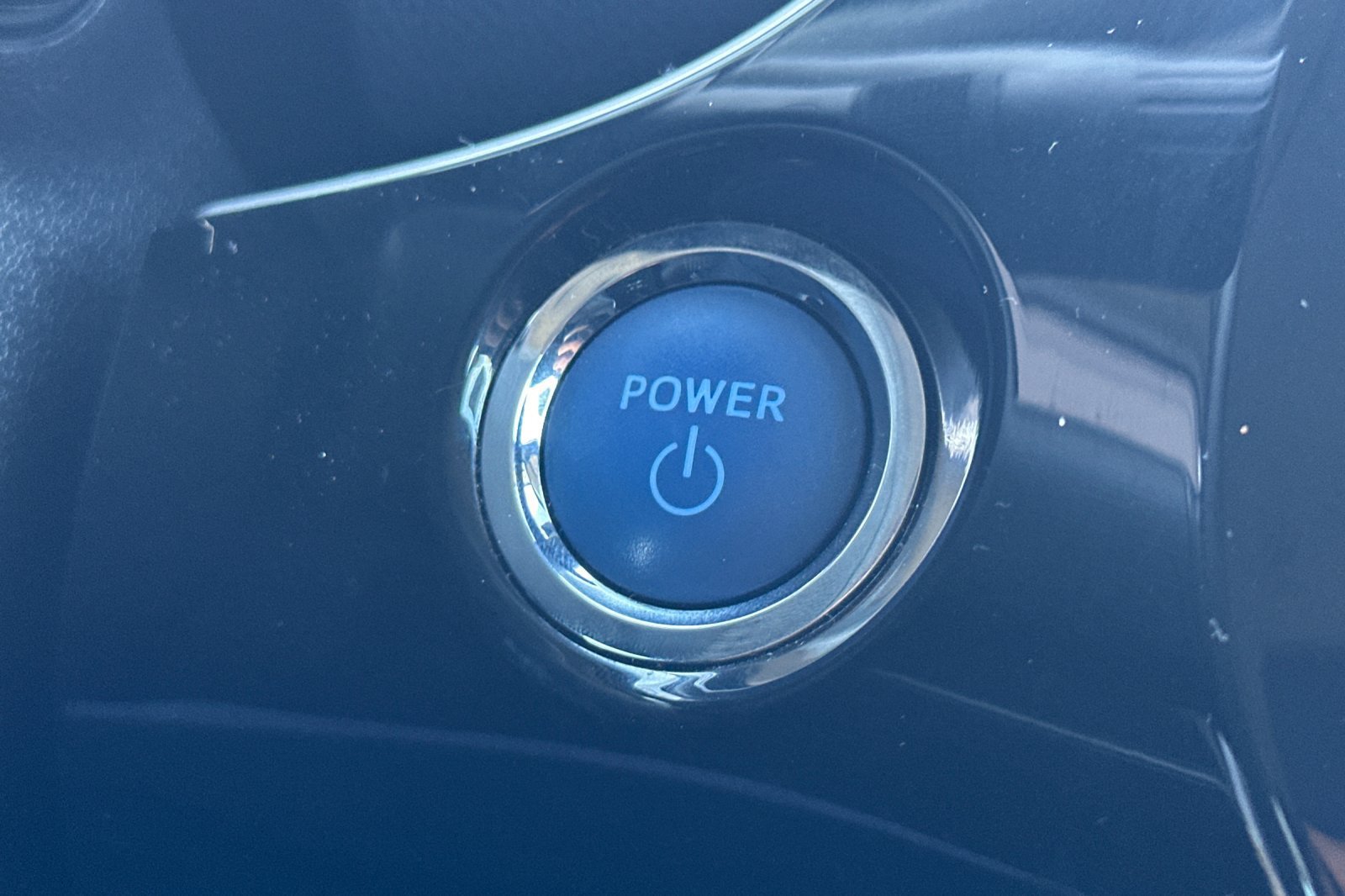 Used 2018 Toyota Prius Prime Plus FWD image 26