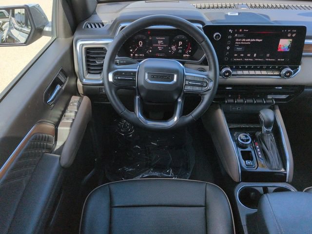 Used 2023 GMC Canyon Denali AWD/4WD image 16
