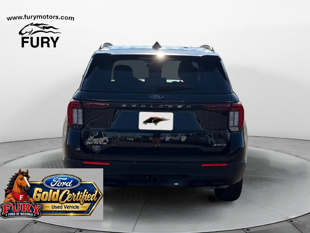 Certified 2025 Ford Explorer Active AWD/4WD image 4