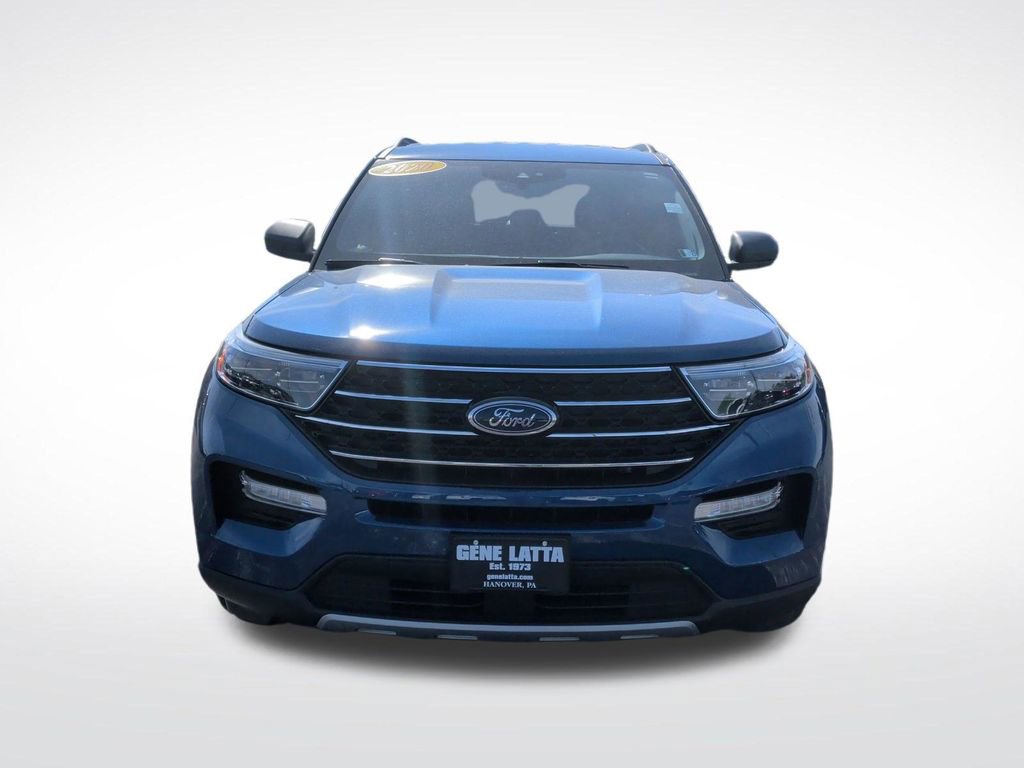 Certified 2020 Ford Explorer XLT w/ Equipment Group 202A AWD/4WD image 11