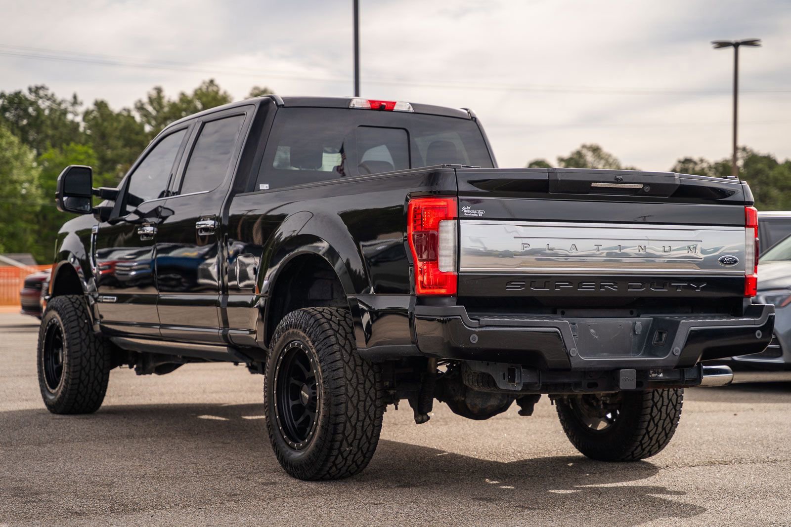 Certified 2019 Ford F250 Platinum w/ Platinum Ultimate Package image 4