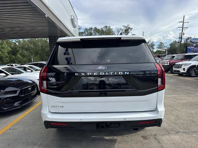 Certified 2025 Ford Expedition Active RWD image 6