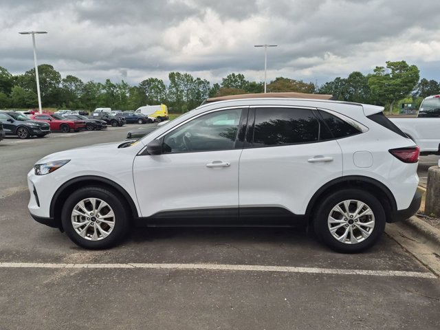 Certified 2024 Ford Escape Active FWD image 5