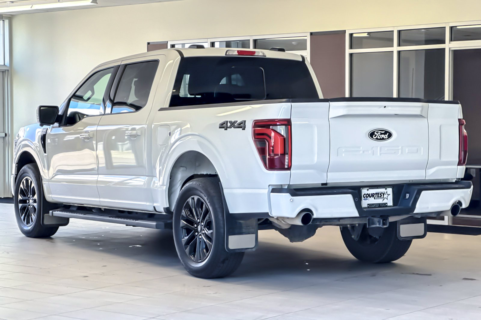 Certified 2025 Ford F150 Lariat w/ Bed Utility Package AWD/4WD image 6