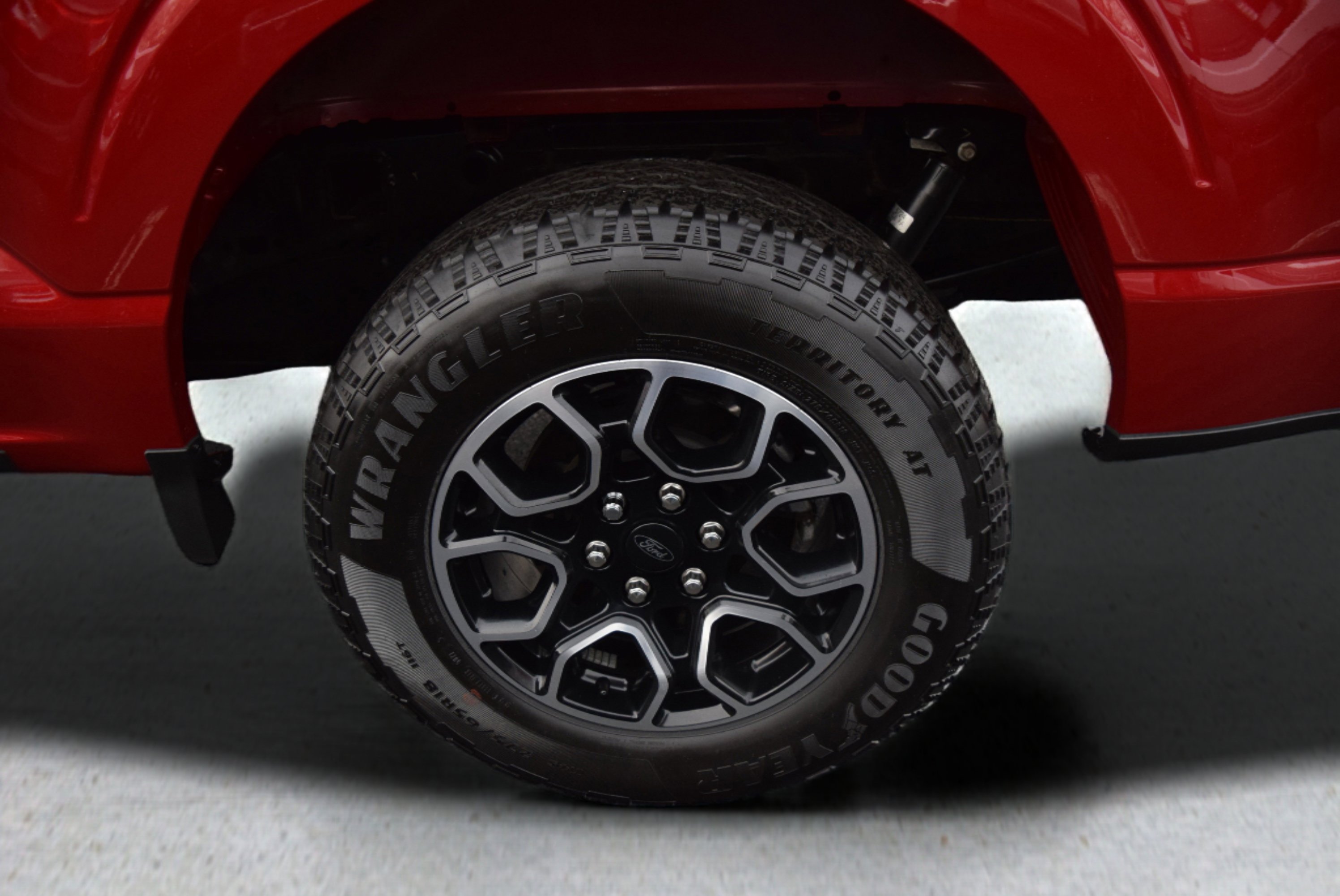 Certified 2022 Ford F150 XLT w/ Equipment Group 302A High image 8