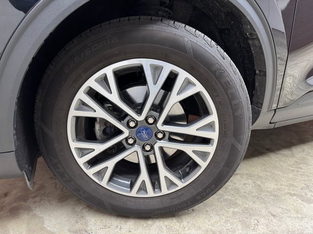 Certified 2022 Ford Escape SEL image 28