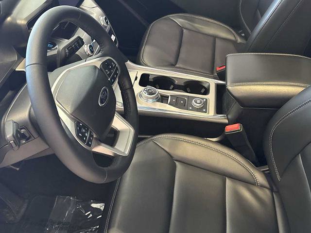 Certified 2023 Ford Explorer XLT w/ Equipment Group 202A image 25