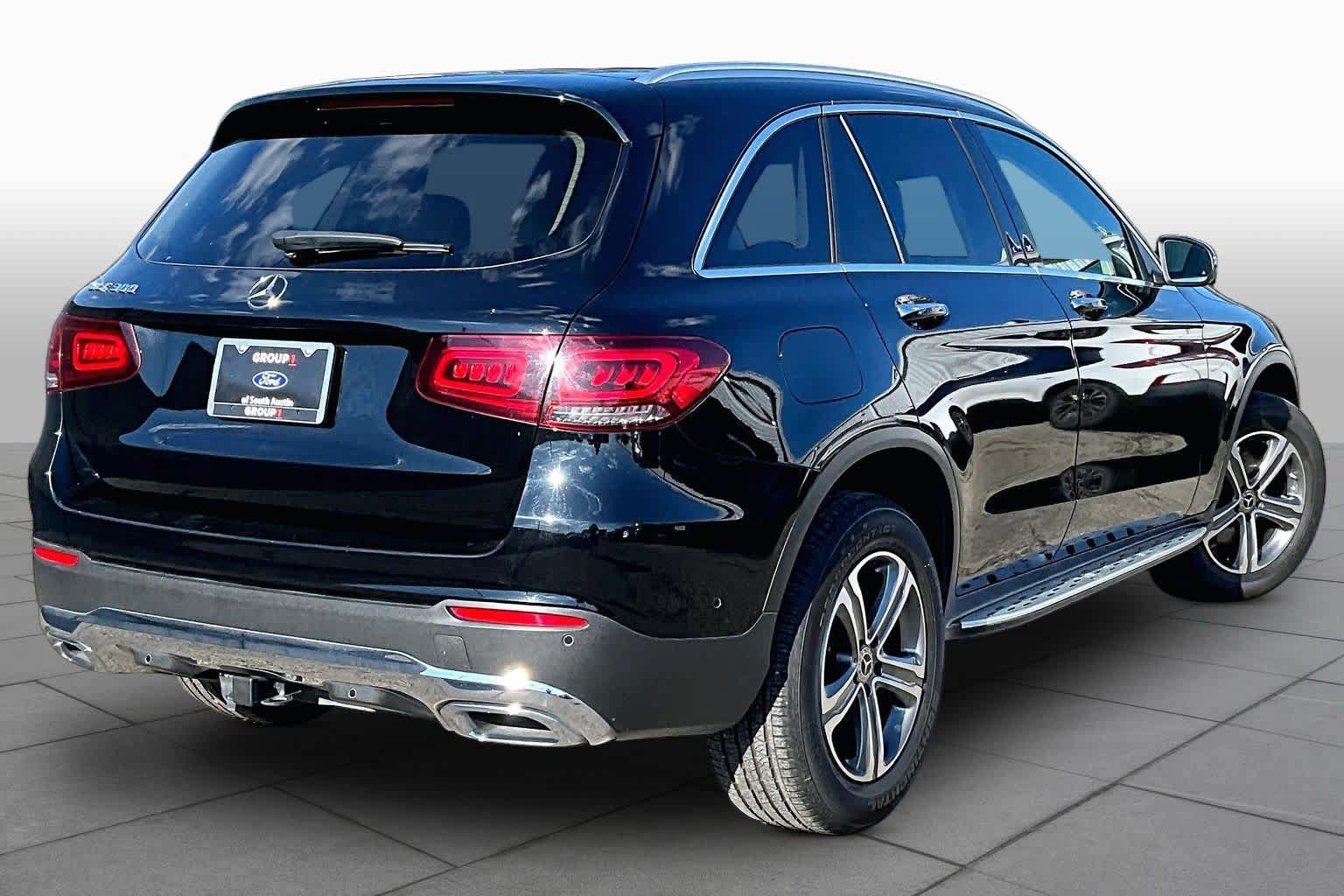 Used 2021 Mercedes-Benz GLC 300 image 7