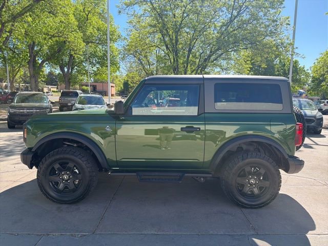 Certified 2024 Ford Bronco Black Diamond AWD/4WD image 2