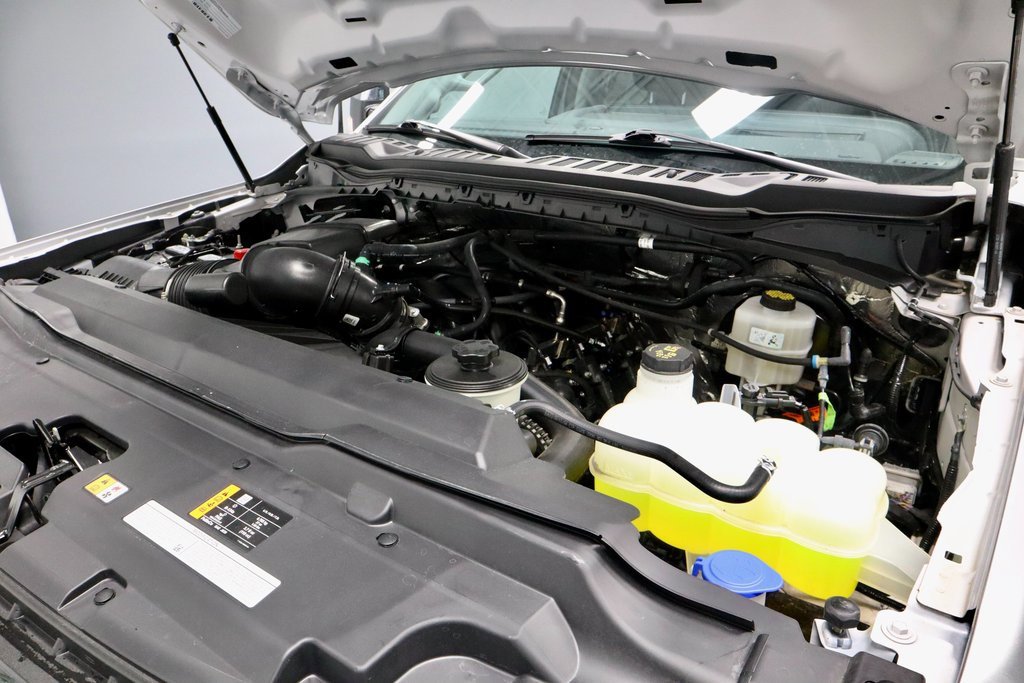 Certified 2024 Ford F250 Lariat w/ Lariat Ultimate Package image 19