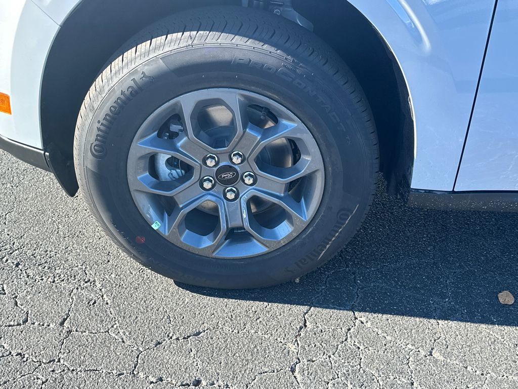 Certified 2025 Ford Maverick XLT w/ XLT Luxury Package FWD image 11