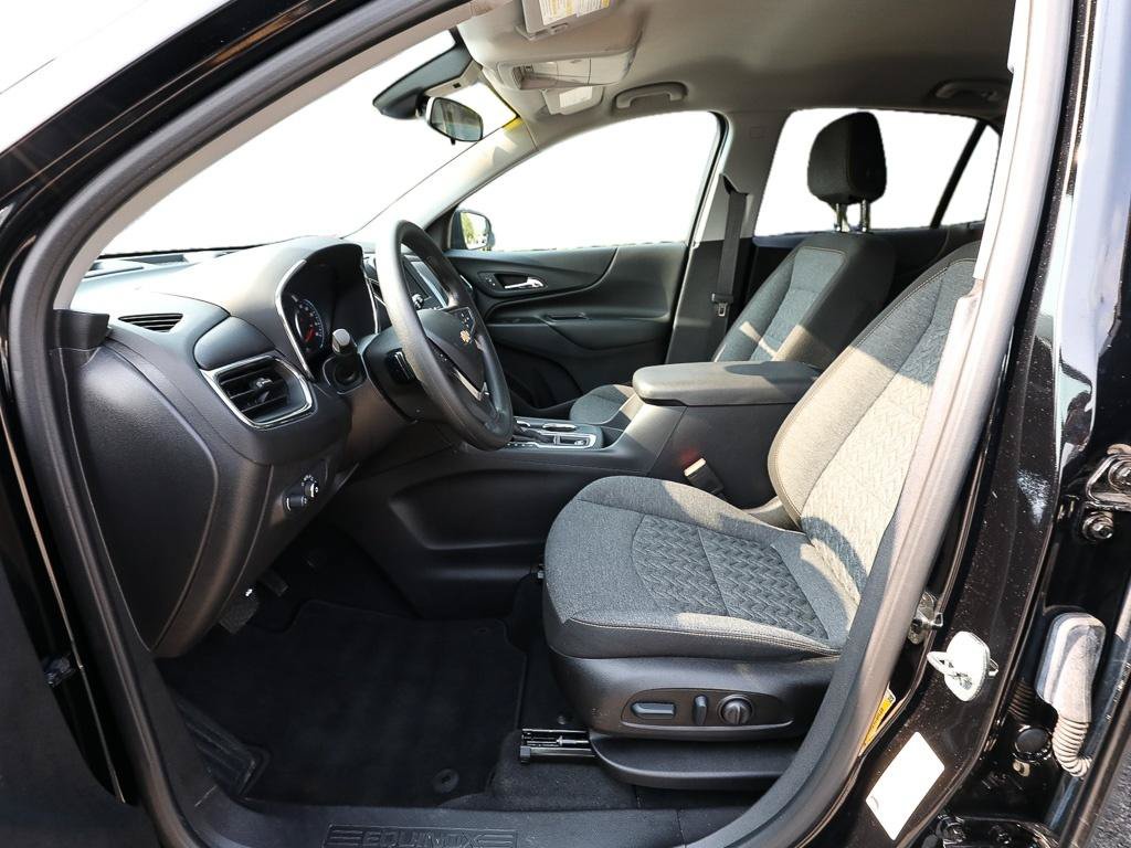 Used 2023 Chevrolet Equinox LT FWD image 13