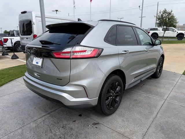 Certified 2023 Ford Edge SE w/ Black Appearance Package AWD/4WD image 6