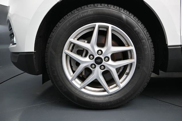 Certified 2024 Ford Edge SEL w/ Convenience Package AWD/4WD image 13