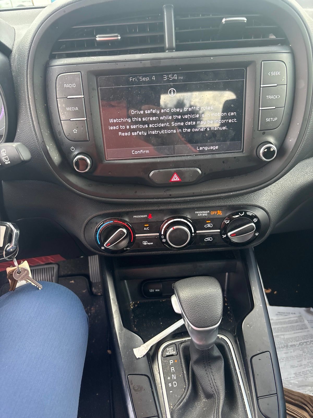 Used 2025 Kia Soul LX FWD image 14