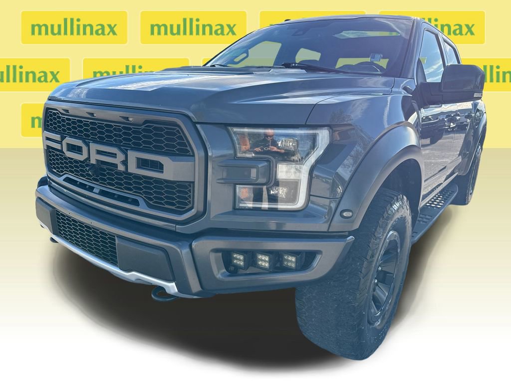 Certified 2018 Ford F150 Raptor w/ Equipment Group 802A Luxury image 5