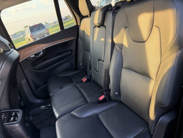 Used 2023 Volvo XC90 T8 Plus w/ Protection Package Premier AWD/4WD image 27