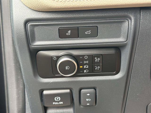 Certified 2023 Ford Expedition Limited RWD image 29
