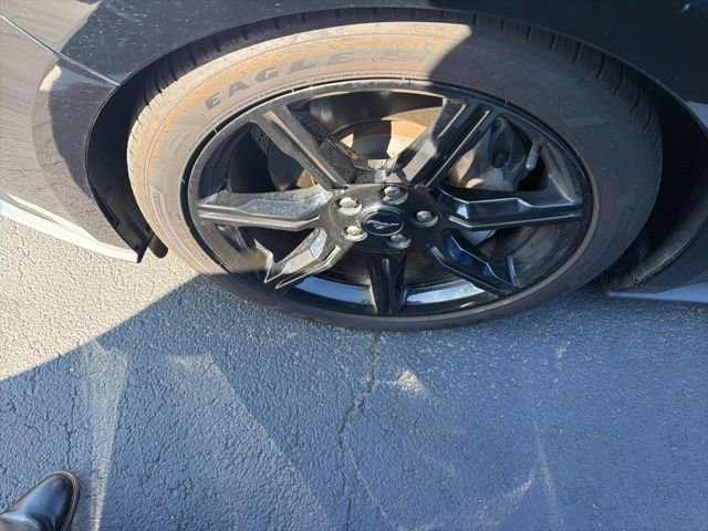 Certified 2019 Ford Mustang GT Premium w/ Black Accent Package RWD image 2