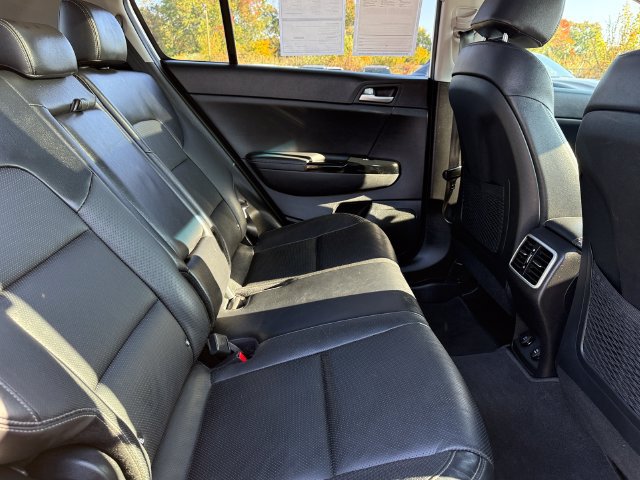 Used 2021 Kia Sportage EX w/ EX Technology Package AWD/4WD image 22